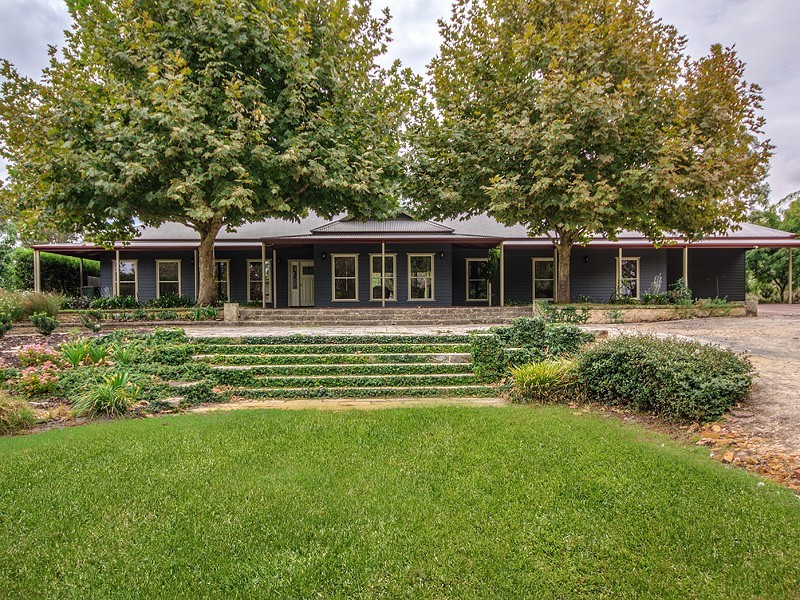 246 Duckpond Road, Wellard WA 6170