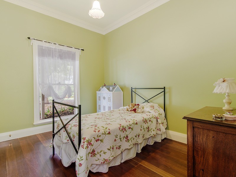 246 Duckpond Road, Wellard WA 6170