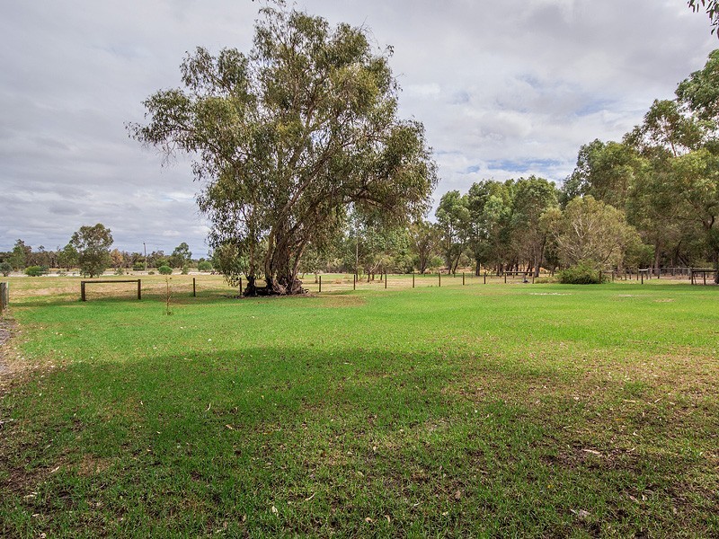 246 Duckpond Road, Wellard WA 6170