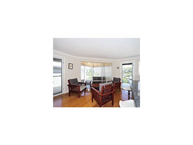 32A Watts Road, Shoalwater WA 6169