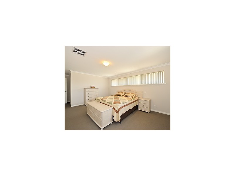 32A Watts Road, Shoalwater WA 6169