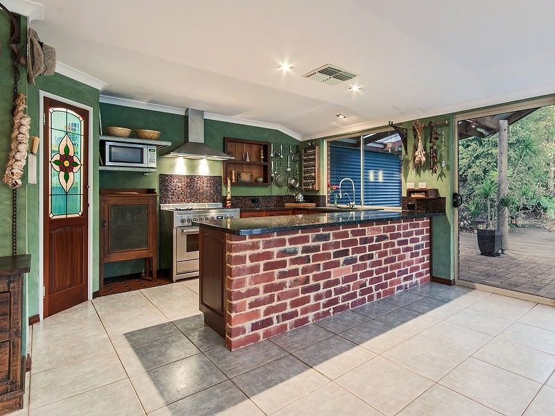 23 Braddock Road, Wellard WA 6170