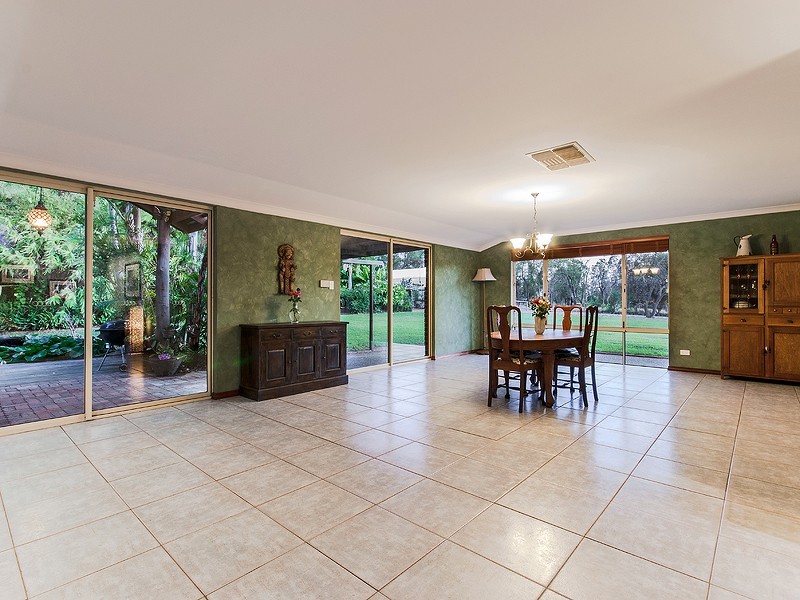 23 Braddock Road, Wellard WA 6170