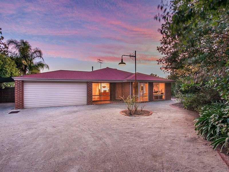 23 Braddock Road, Wellard WA 6170