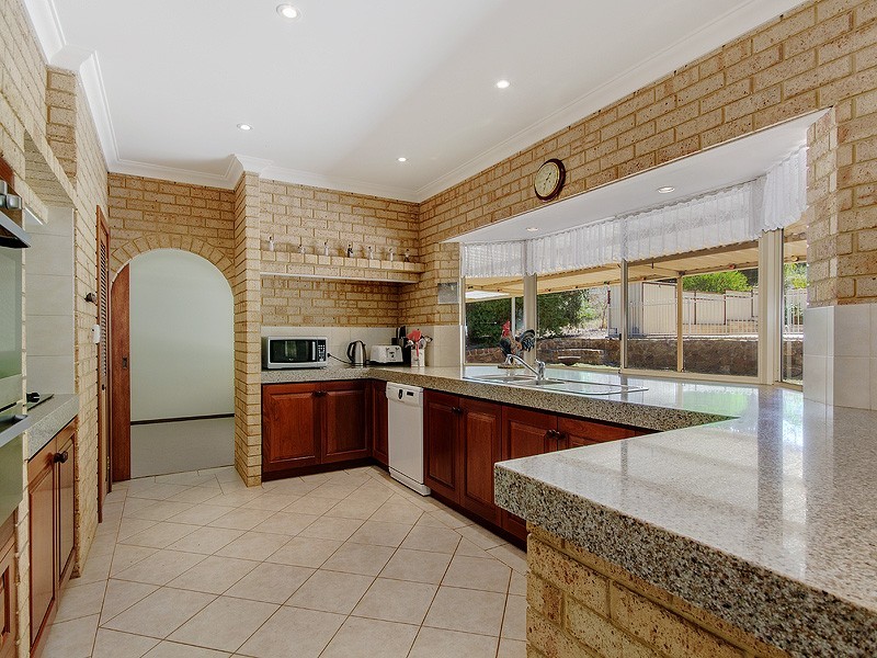 55 Silversmith Street, Wellard WA 6170