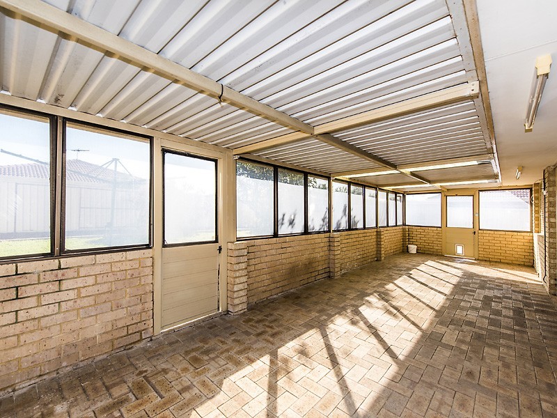 19 LEEUWIN PARADE, Rockingham WA 6168