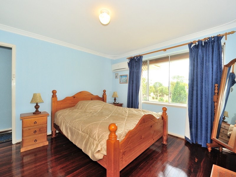 47 Inkpen Way, Orelia WA 6167