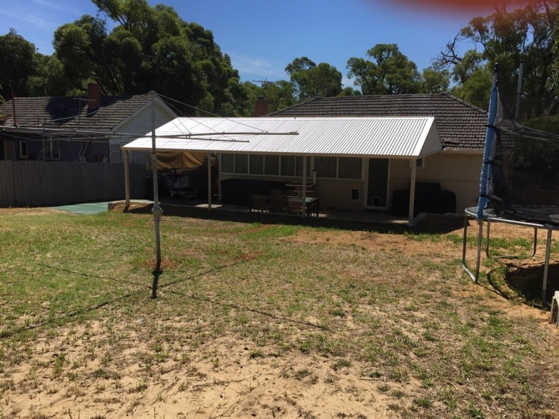 63 Oakley Road South, Medina WA 6167