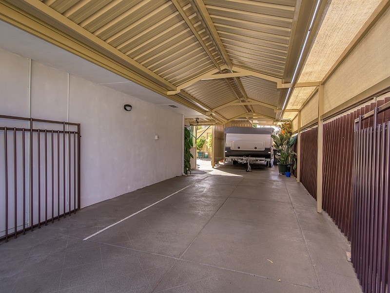 20 Tarwarri Close, Hillman WA 6168