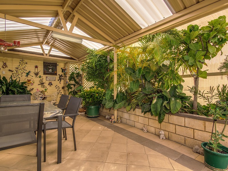 20 Tarwarri Close, Hillman WA 6168