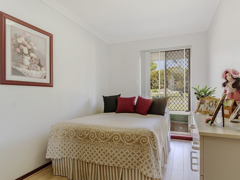 20 Tarwarri Close, Hillman WA 6168