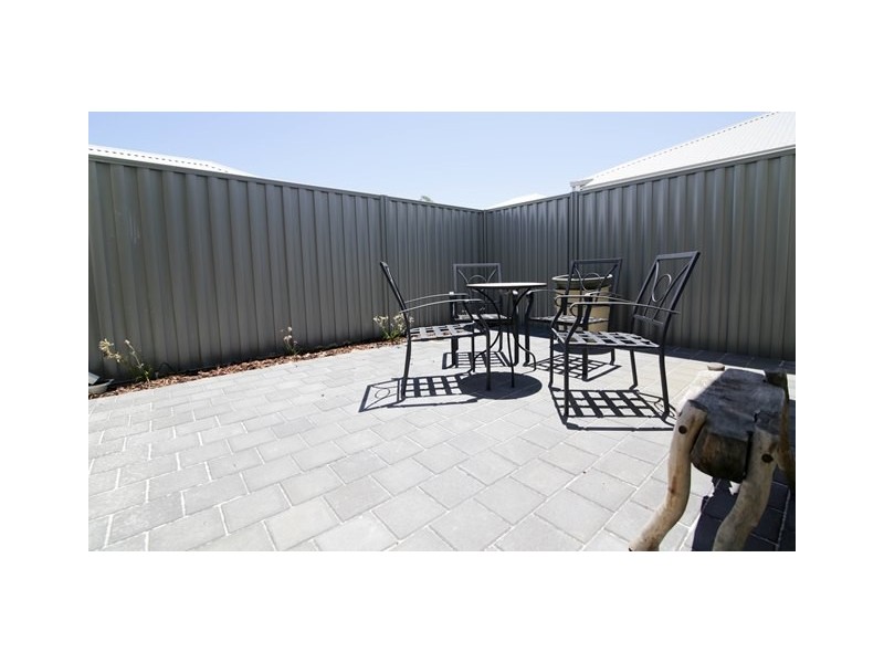 13 BYNDER LANE, Medina WA 6167