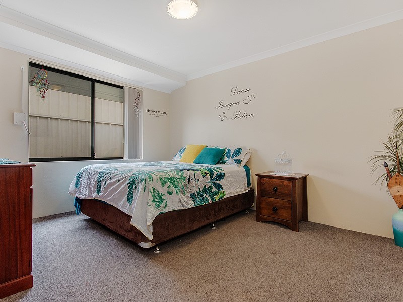36 Whiteman Crescent, Bertram WA 6167