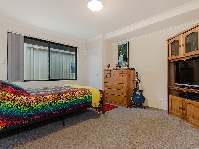 36 Whiteman Crescent, Bertram WA 6167