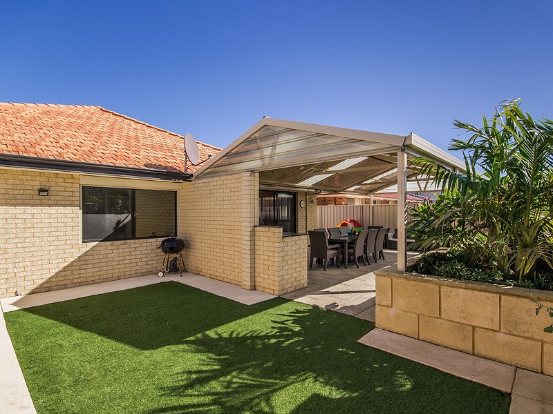 36 Whiteman Crescent, Bertram WA 6167