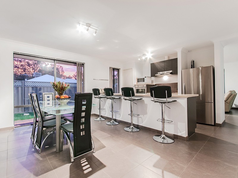 4 Wallingford Crescent, Wellard WA 6170