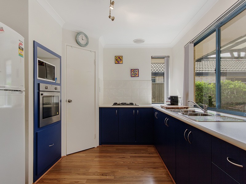 15 Petersfield Lane, Wellard WA 6170