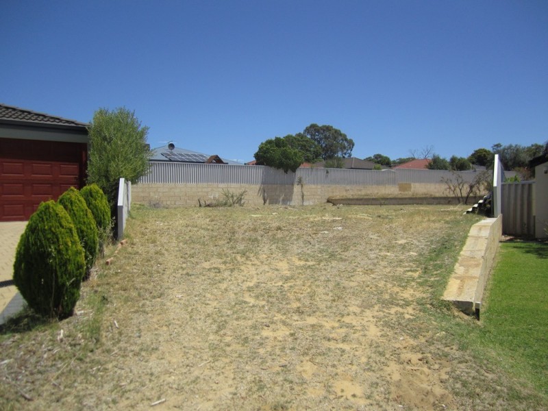 6 Nenagh Close, Orelia WA 6167