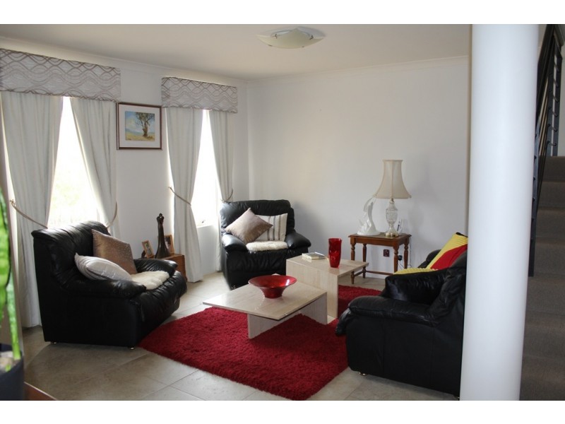 48 Masthead Close, Jindalee WA 6036