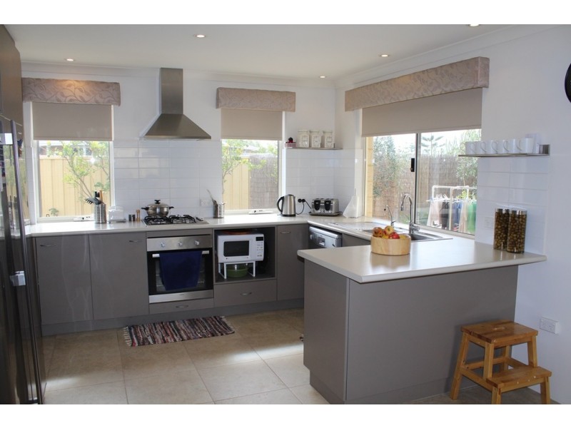 48 Masthead Close, Jindalee WA 6036