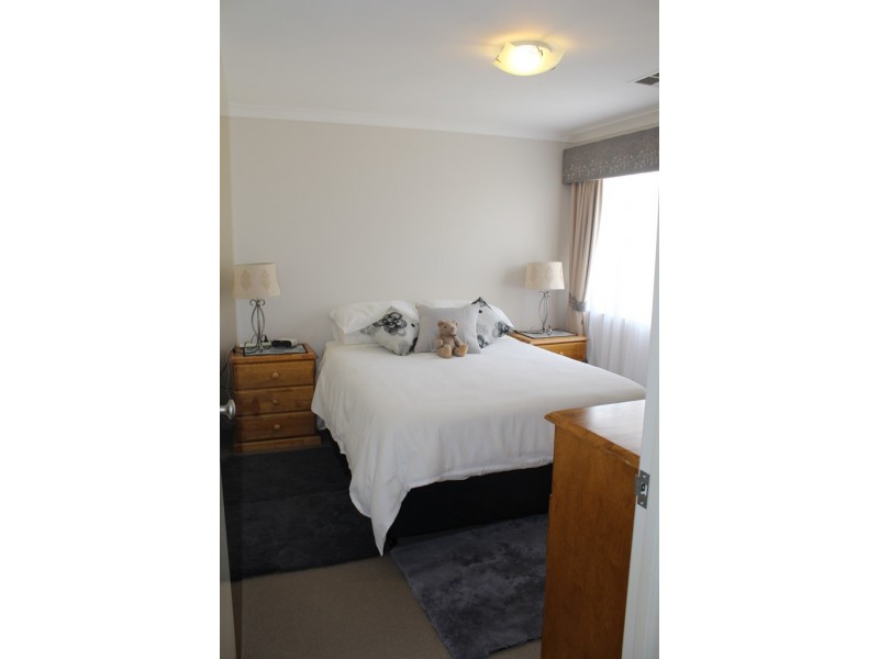 48 Masthead Close, Jindalee WA 6036