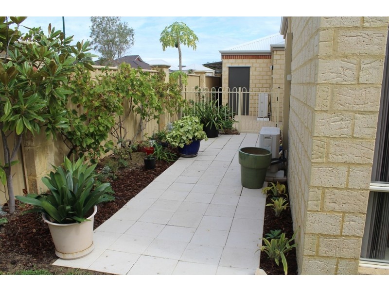 48 Masthead Close, Jindalee WA 6036