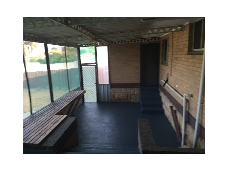 13 Maydwell Way, Calista WA 6167