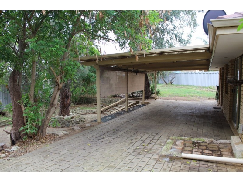 25 Patrick Vista, Parmelia WA 6167