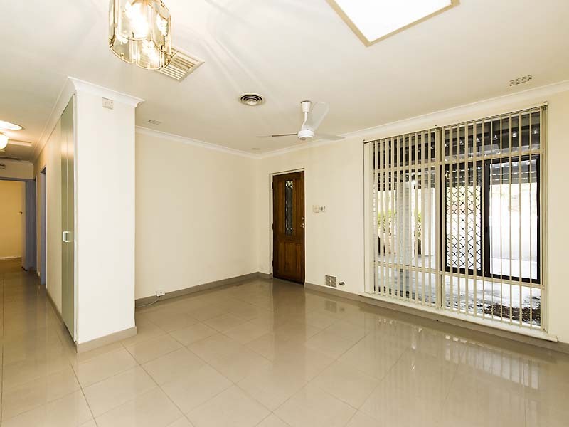 20 Elmslie Street, Orelia WA 6167