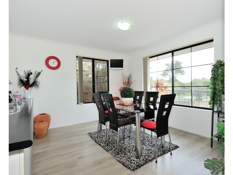 2 Onyx Lane, Wellard WA 6170