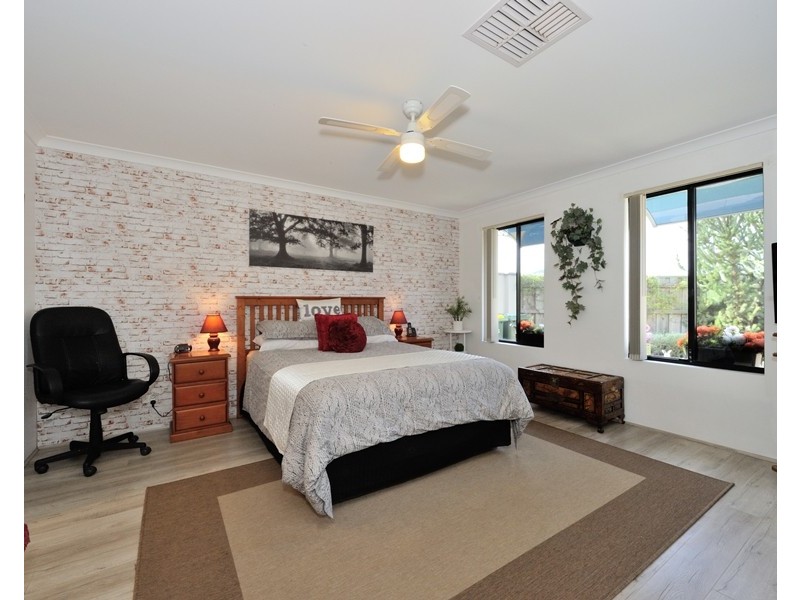 2 Onyx Lane, Wellard WA 6170