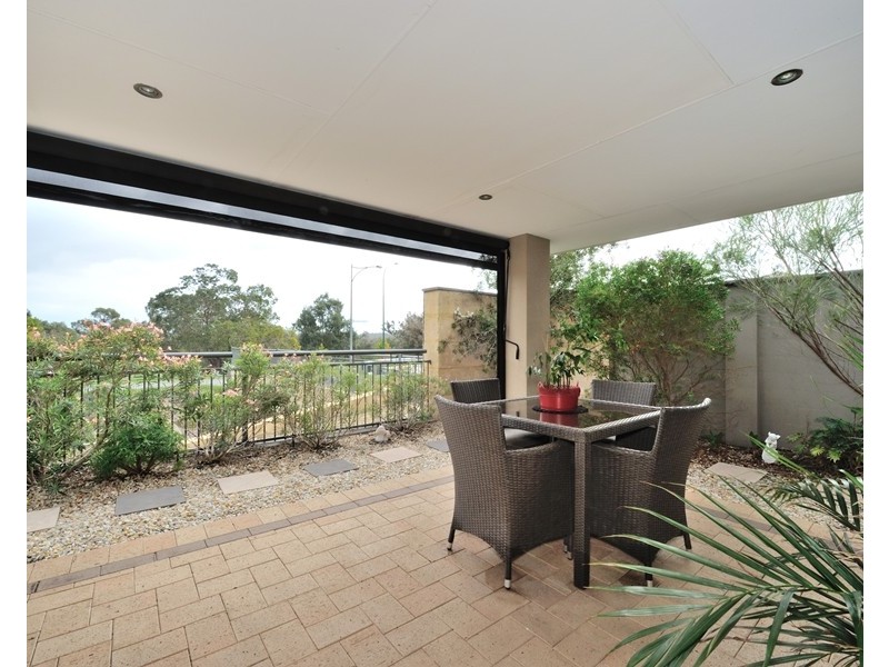 2 Onyx Lane, Wellard WA 6170