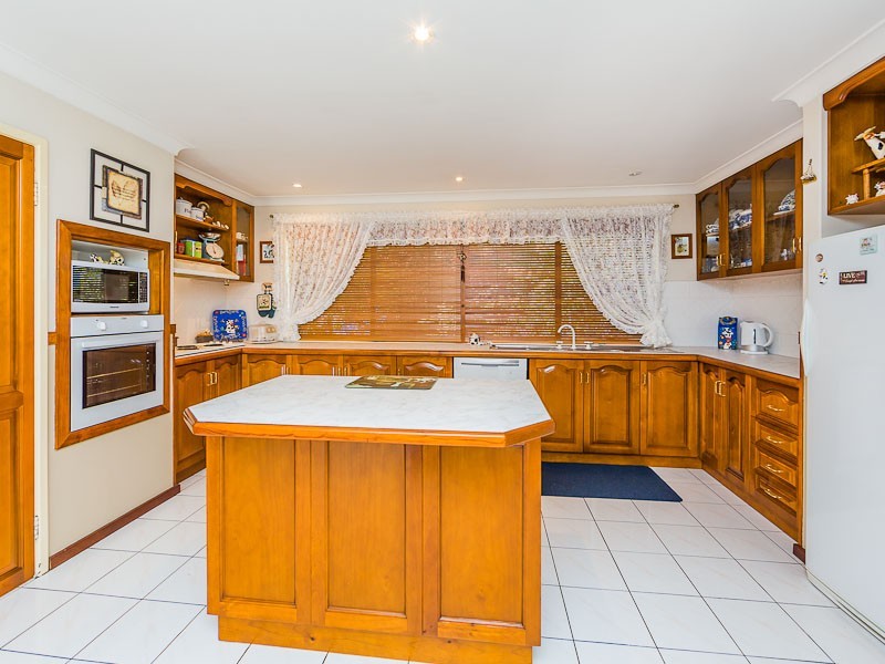 533 NICHOLSON ROAD, Forrestdale WA 6112