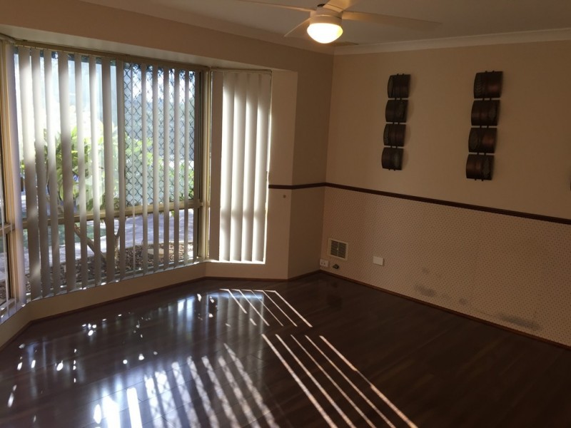 12 KARLAK CLOSE, Leda WA 6170