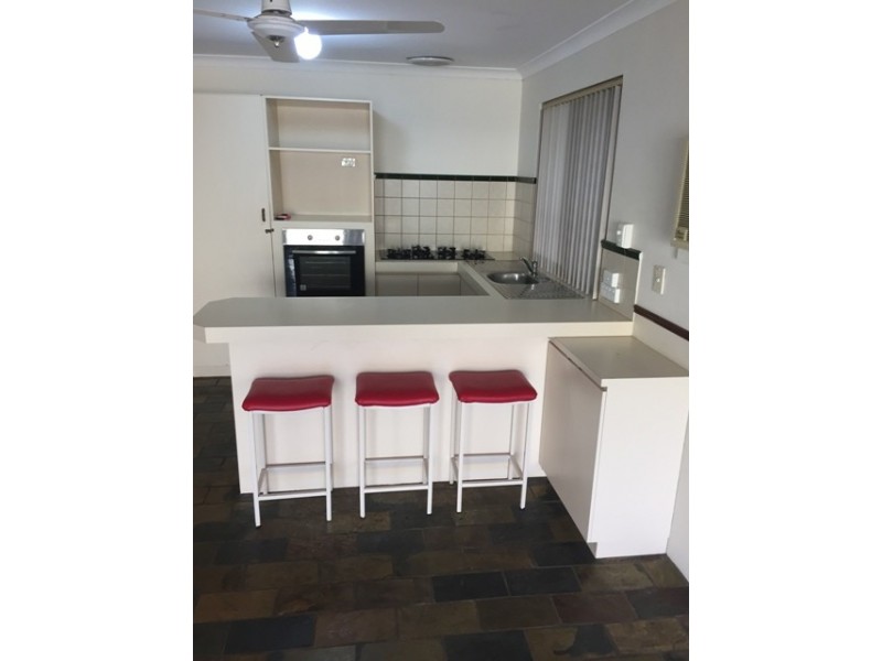 12 KARLAK CLOSE, Leda WA 6170