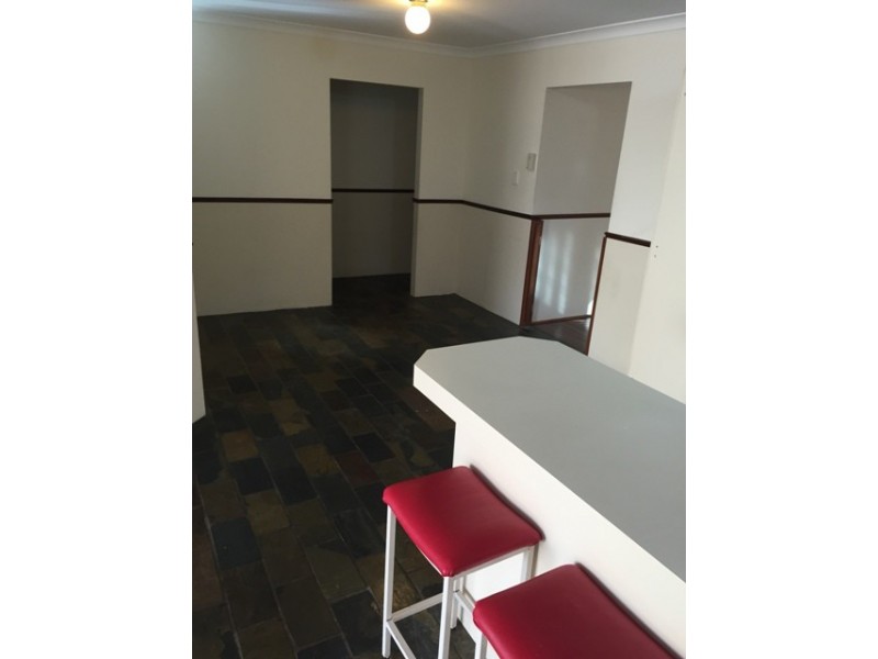 12 KARLAK CLOSE, Leda WA 6170
