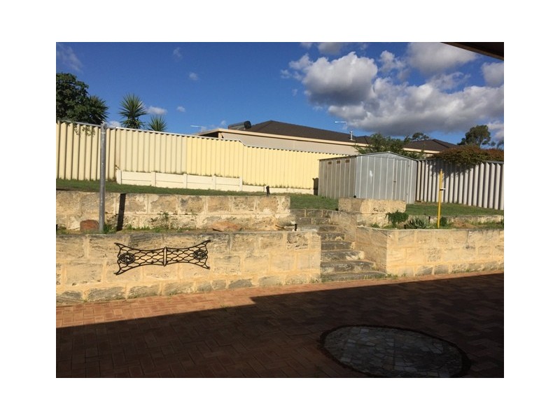 12 KARLAK CLOSE, Leda WA 6170