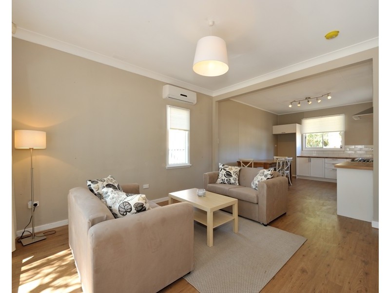 27 Atkinson Road, Medina WA 6167