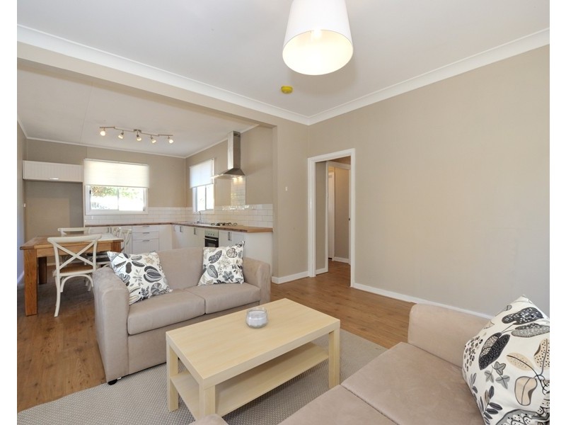 27 Atkinson Road, Medina WA 6167