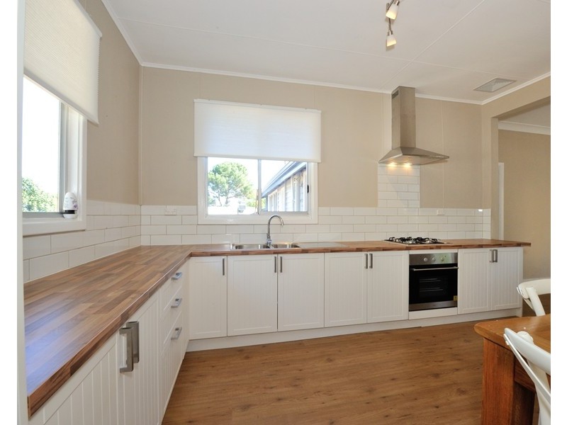 27 Atkinson Road, Medina WA 6167