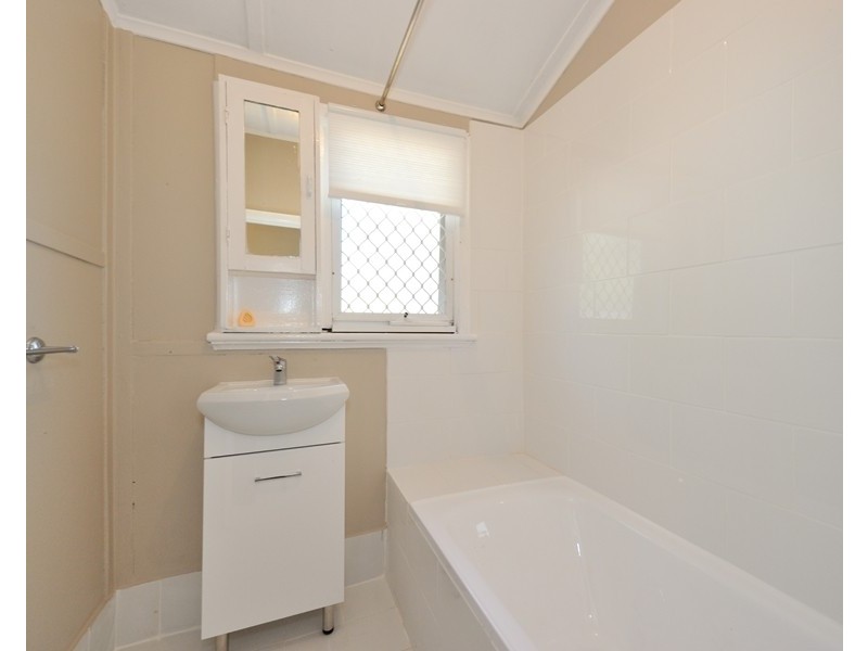 27 Atkinson Road, Medina WA 6167