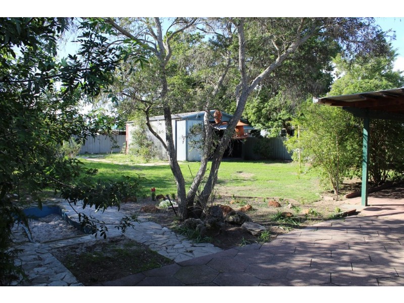 8 Mimbalup Close, Hillman WA 6168