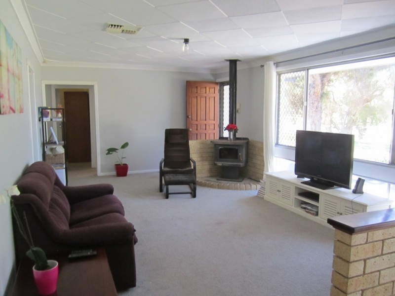 545 Orton Road, Oakford WA 6121