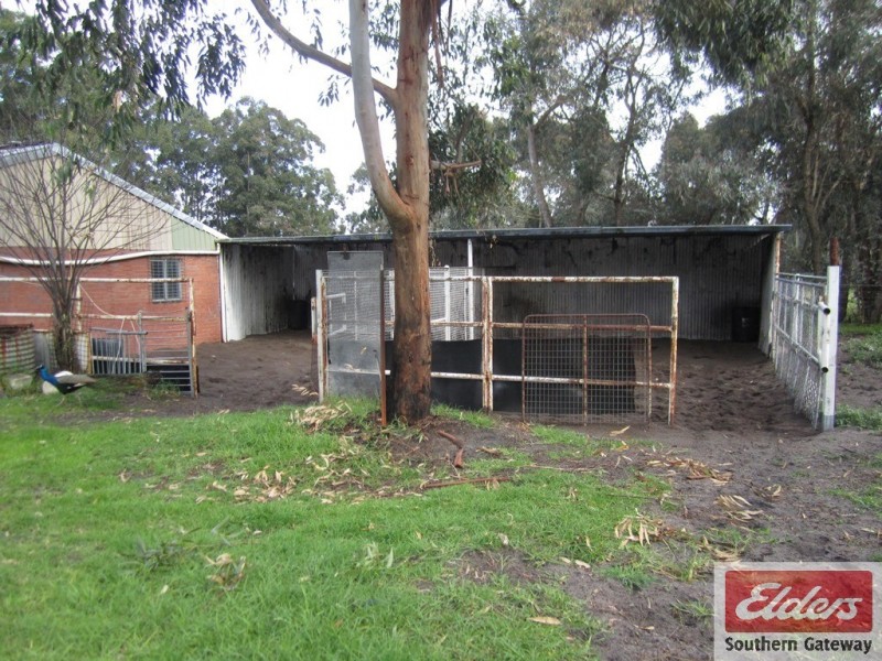 545 Orton Road, Oakford WA 6121