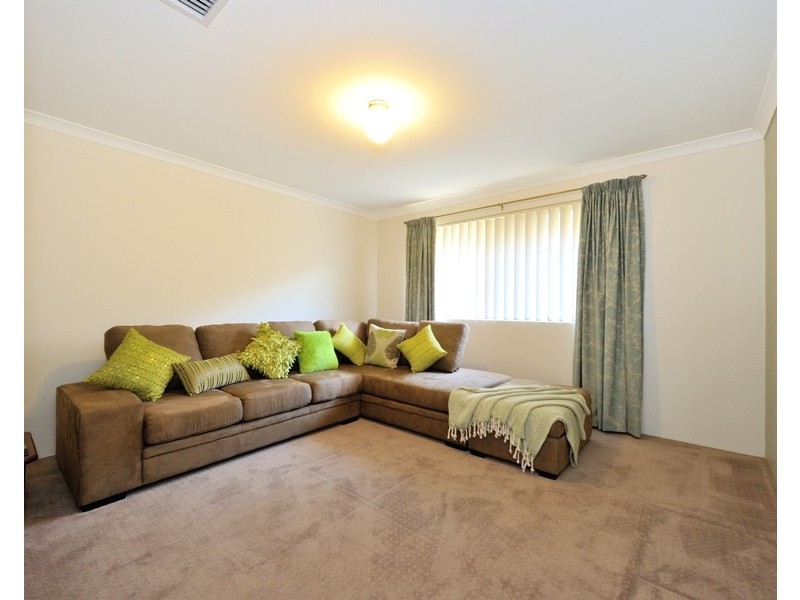 64 Claret Ash Boulevard, Baldivis WA 6171