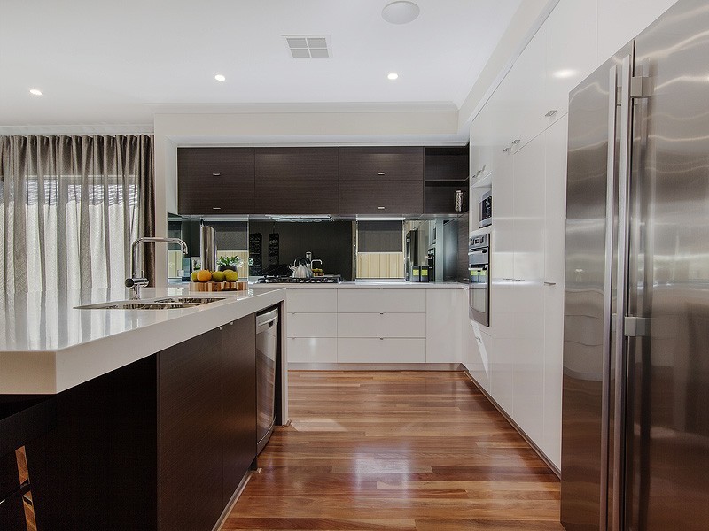 1 Jasper Way, Lakelands WA 6180