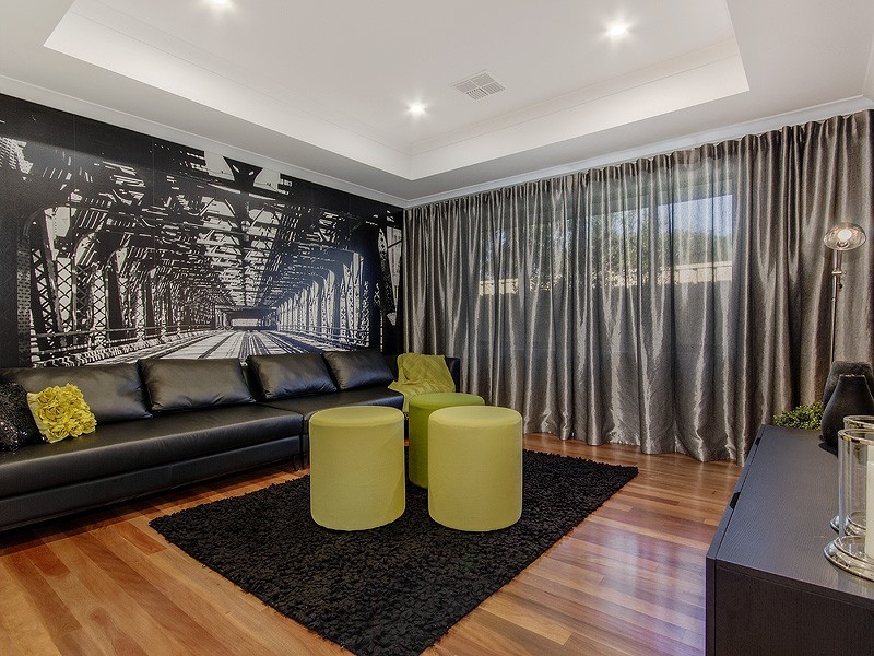 1 Jasper Way, Lakelands WA 6180