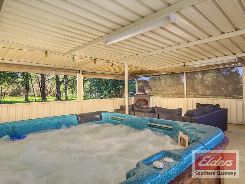 212 Duckpond Road, Wellard WA 6170