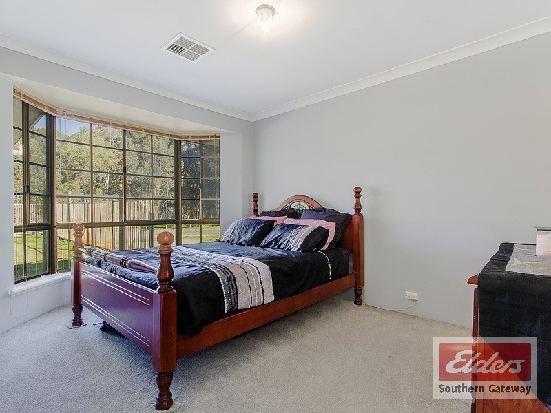 212 Duckpond Road, Wellard WA 6170