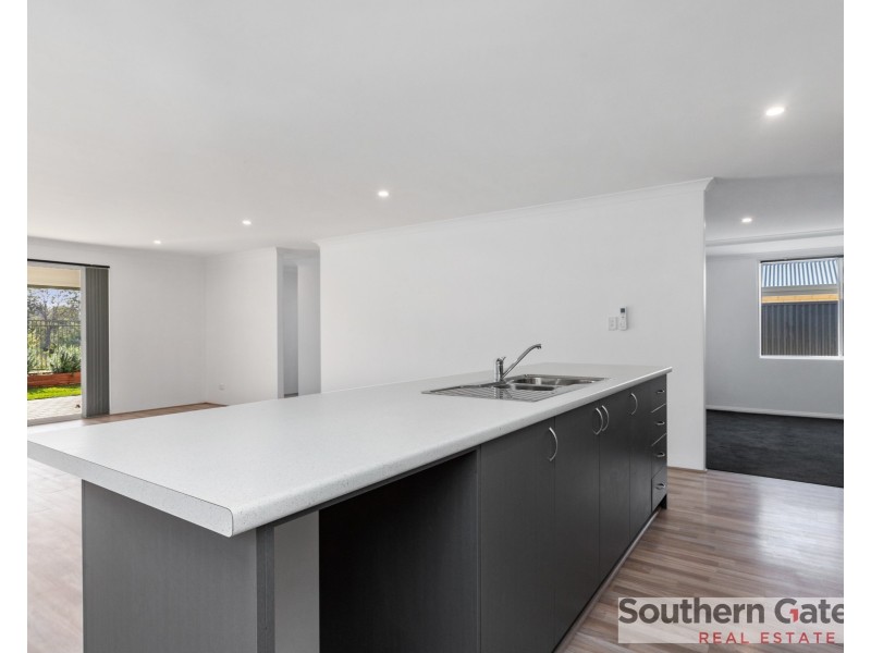 80 Daybreak Loop, Wellard WA 6170